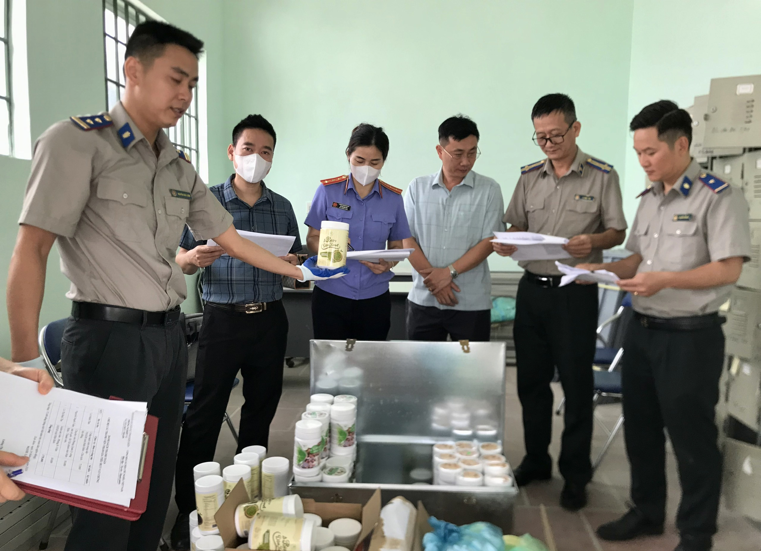 VKSND tỉnh Điện Biên kiểm sát tiêu hủy vật chứng, tài sản