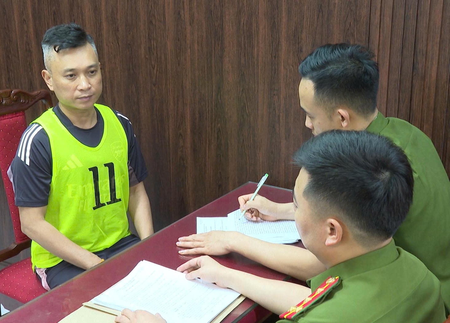 Hé lộ đường dây cờ bạc nghìn tỷ xuyên biên giới