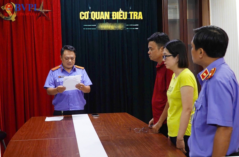 Khởi tố nguyên Phó Viện trưởng và Kiểm sát viên VKSND huyện Trà Ôn (cũ), tỉnh Vĩnh Long