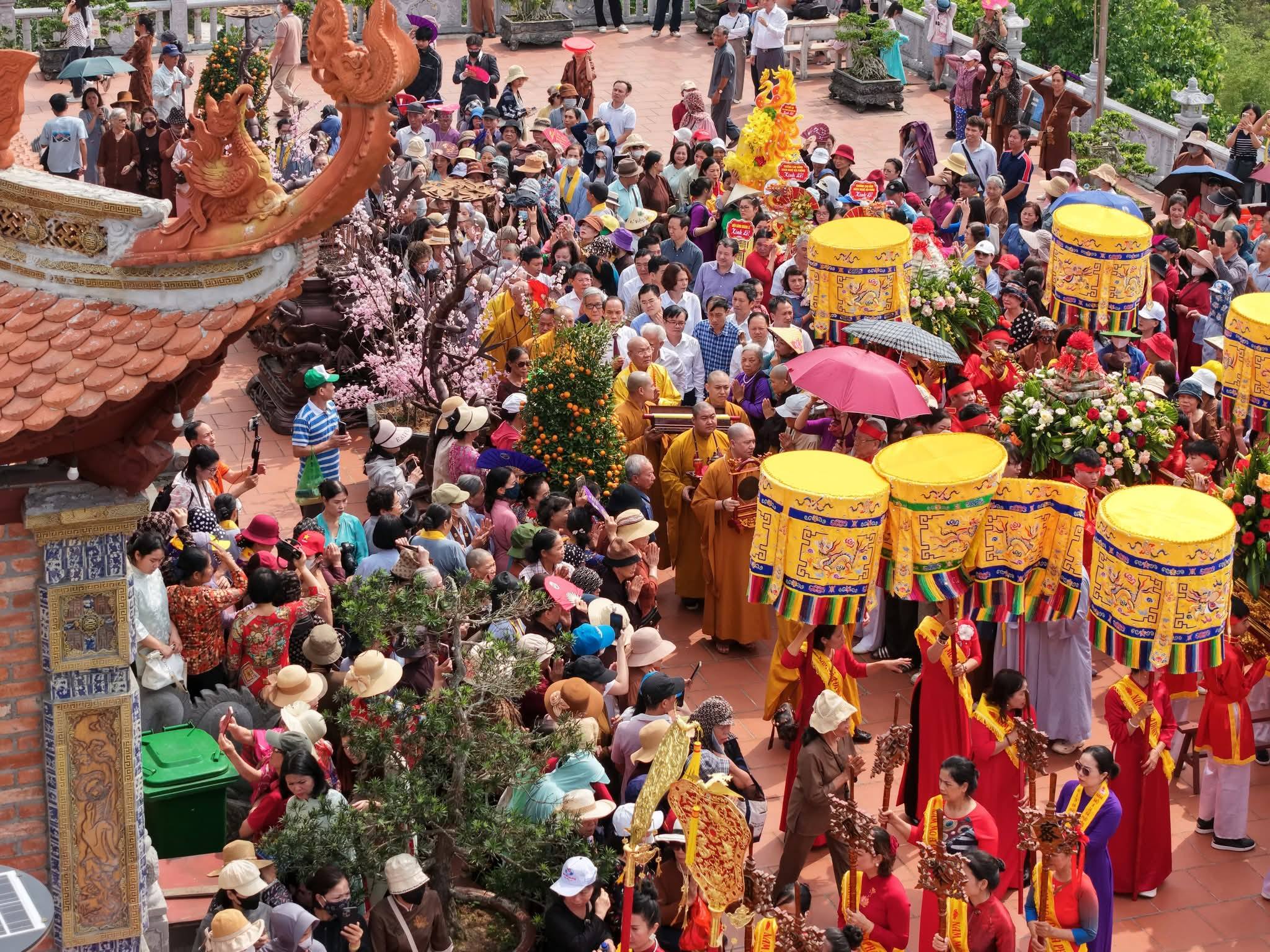 Đại lễ Giỗ Tổ Hùng Vương tại Đồ Sơn Lan tỏa đạo lý uống nước nhớ nguồn từ vùng biển