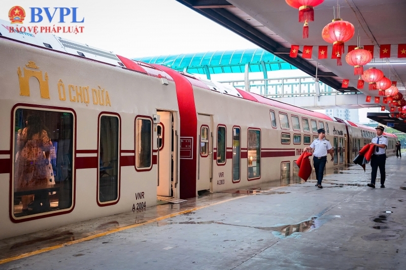 Đoàn tàu Hà Nội 5 cửa ô - nơi kết nối lịch sử với nhịp sống hiện đại