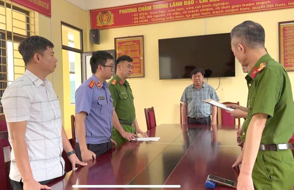 Phê chuẩn khởi tố 2 bị can trong vụ tai nạn lao động làm chết người tại Lào Cai