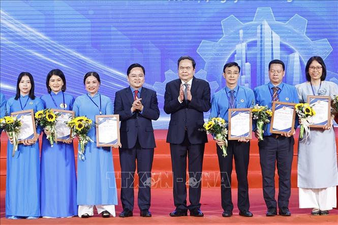 Chủ tịch Quốc hội Trần Thanh Mẫn Nâng cao năng suất lao động và tăng trưởng hai con số