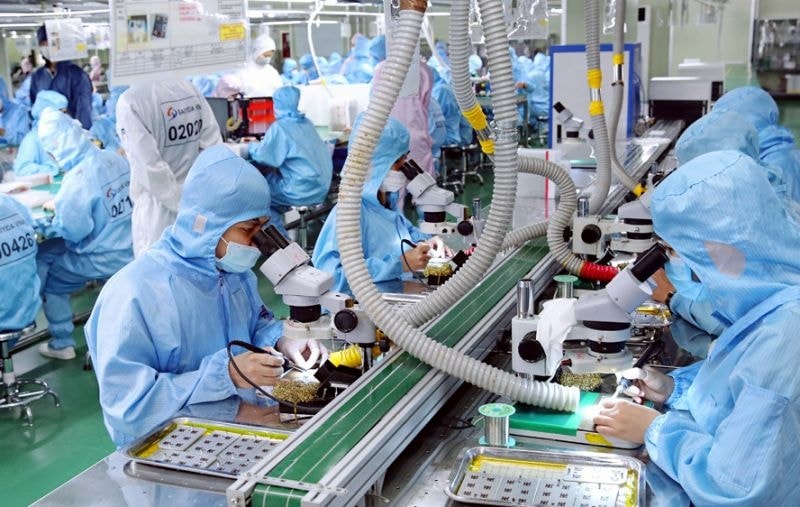 8 Nghị quyết cải cách mạnh thủ tục hành chính Giảm gánh nặng, tăng quyền chủ động cho người dân, doanh nghiệp