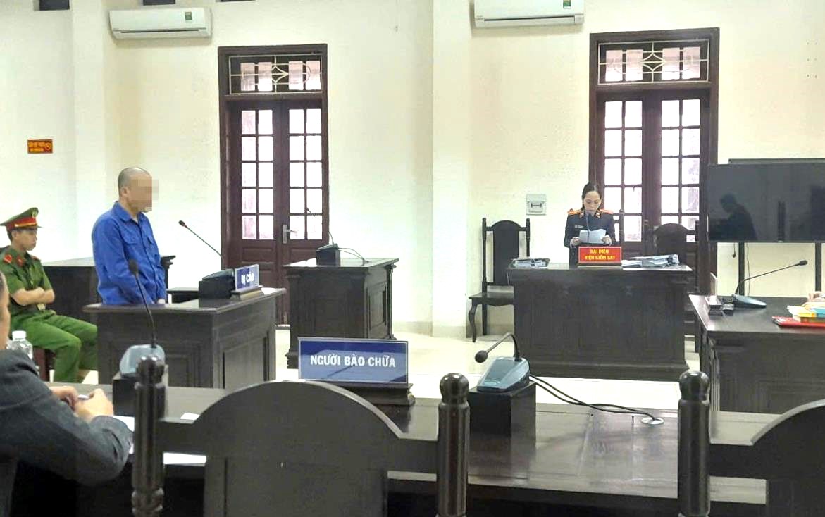 Tòa phúc thẩm chấp nhận kháng nghị của Viện kiểm sát, chuyển thành hình phạt tù