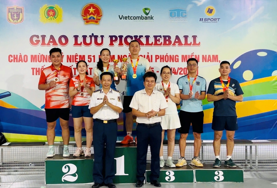 Giao lưu Pickleball chào mừng 51 năm Ngày Giải phóng miền Nam, thống nhất đất nước