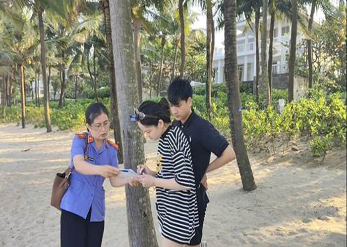 VKSND khu vực 2, TP Đà Nẵng xác minh tình trạng lấn chiếm bãi biển để kinh doanh