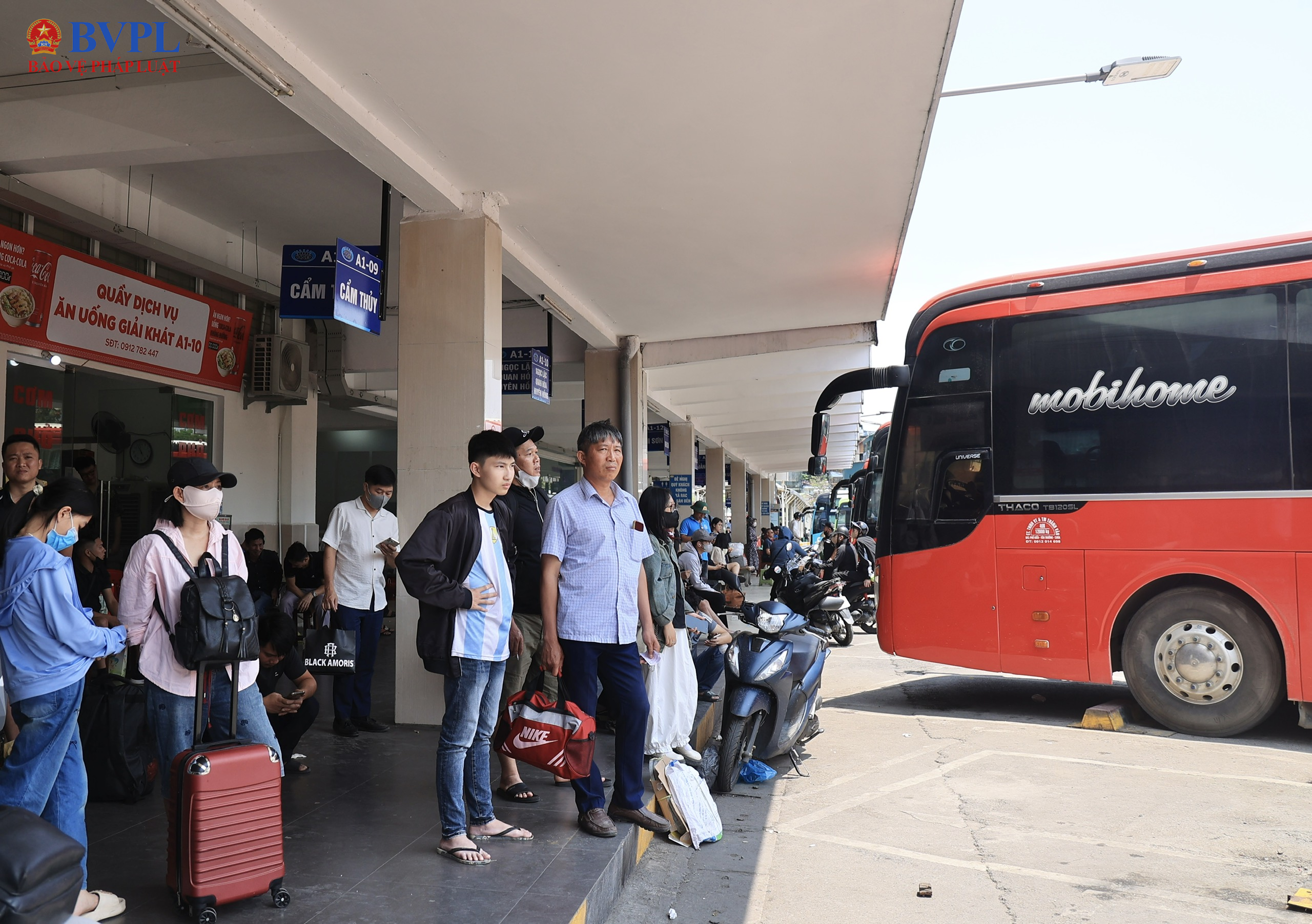 Cần ổn định giá cước vận tải, giảm áp lực chi phí đi lại cho người dân