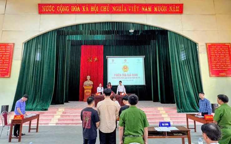 Phối hợp tổ chức phiên tòa giả định tuyên truyền pháp luật về phòng chống ma túy