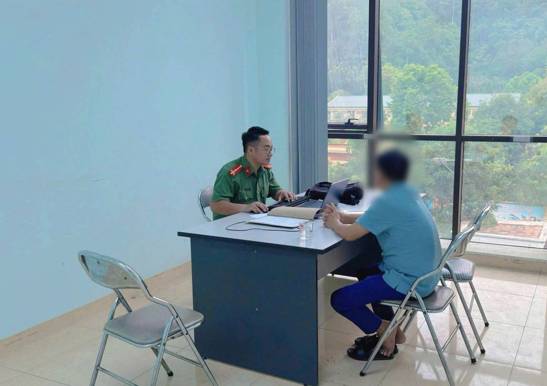 Xử phạt trường hợp đăng tải thông tin sai sự thật, xúc phạm uy tín lãnh đạo Đảng, Nhà nước