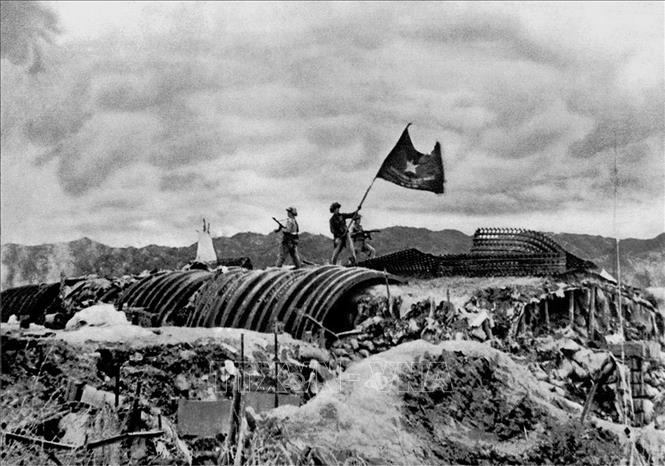 Chiến thắng lịch sử Điện Biên Phủ 7 5 1954 - Bản anh hùng ca vang vọng mãi