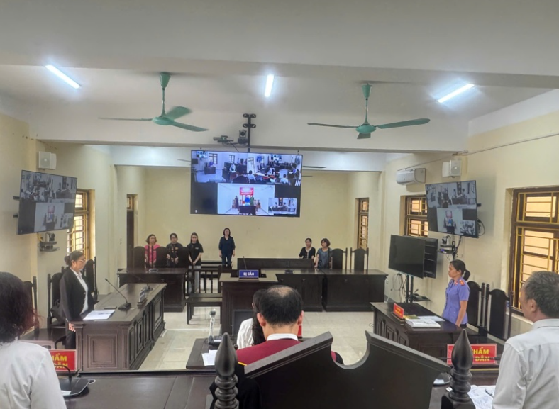 Phối hợp tổ chức phiên tòa xét xử trực tuyến rút kinh nghiệm