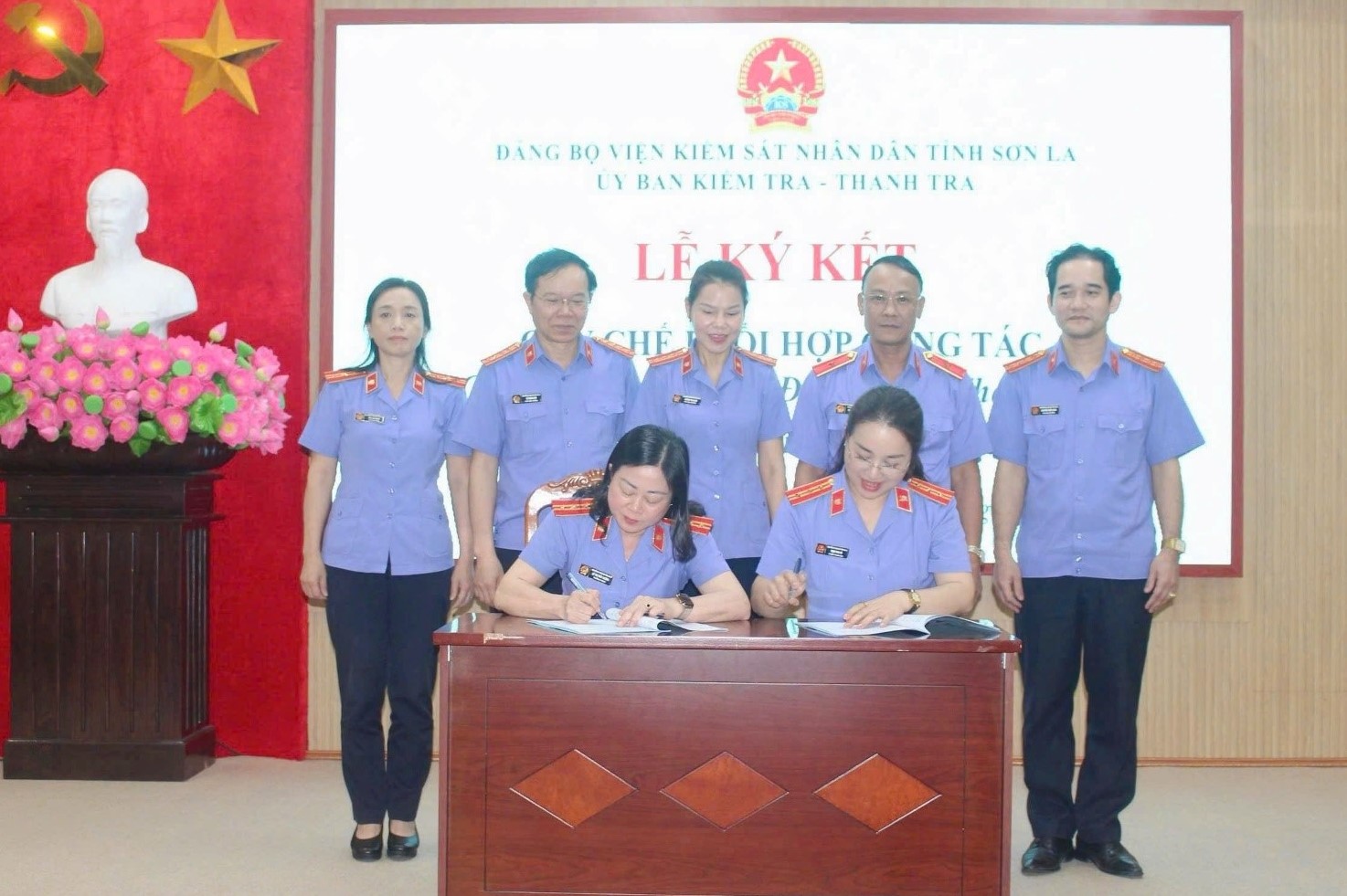 Ký kết Quy chế phối hợp giữa Ủy ban Kiểm tra Đảng ủy và Thanh tra VKSND tỉnh Sơn La