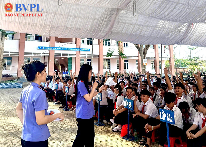 VKSND Khu vực 14 TP Hồ Chí Minh đẩy mạnh công tác tuyên truyền, phổ biến pháp luật trong học đường