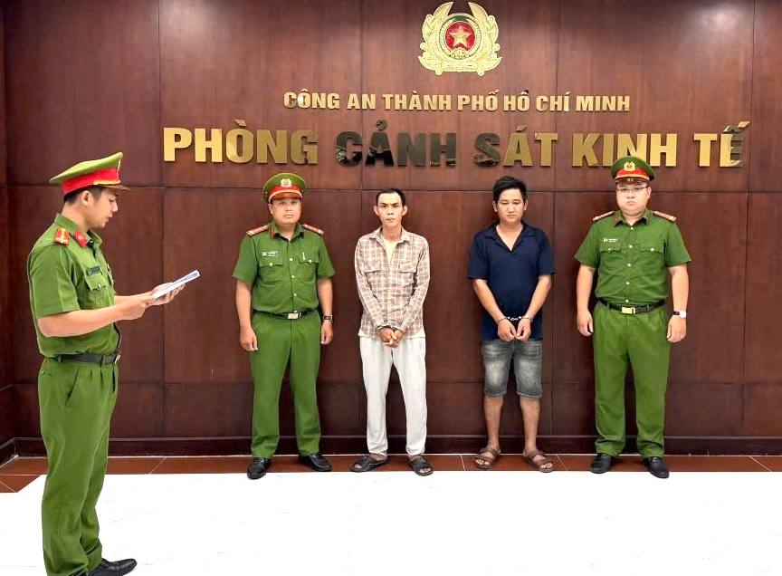 Bắt tạm giam 2 đối tượng sản xuất, buôn bán hơn 65 tấn thịt bò giả, ngâm hoá chất