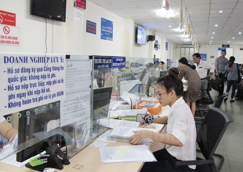 Nghiêm túc thực hiện phân cấp, cắt giảm, đơn giản hóa thủ tục hành chính, điều kiện kinh doanh