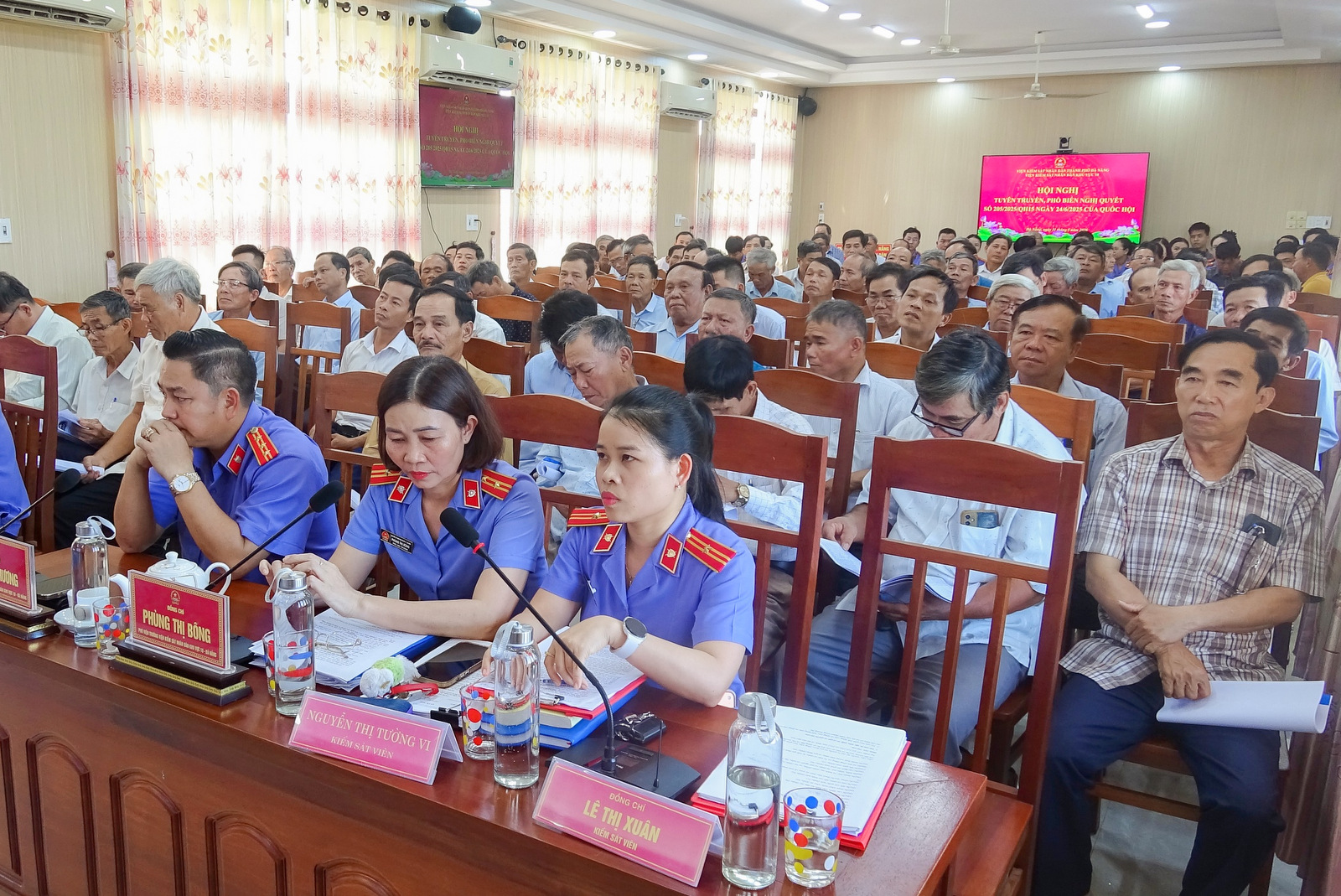 VKSND khu vực 10, TP Đà Nẵng tuyên truyền Nghị quyết 205 đến đội ngũ Trưởng thôn, tổ dân phố