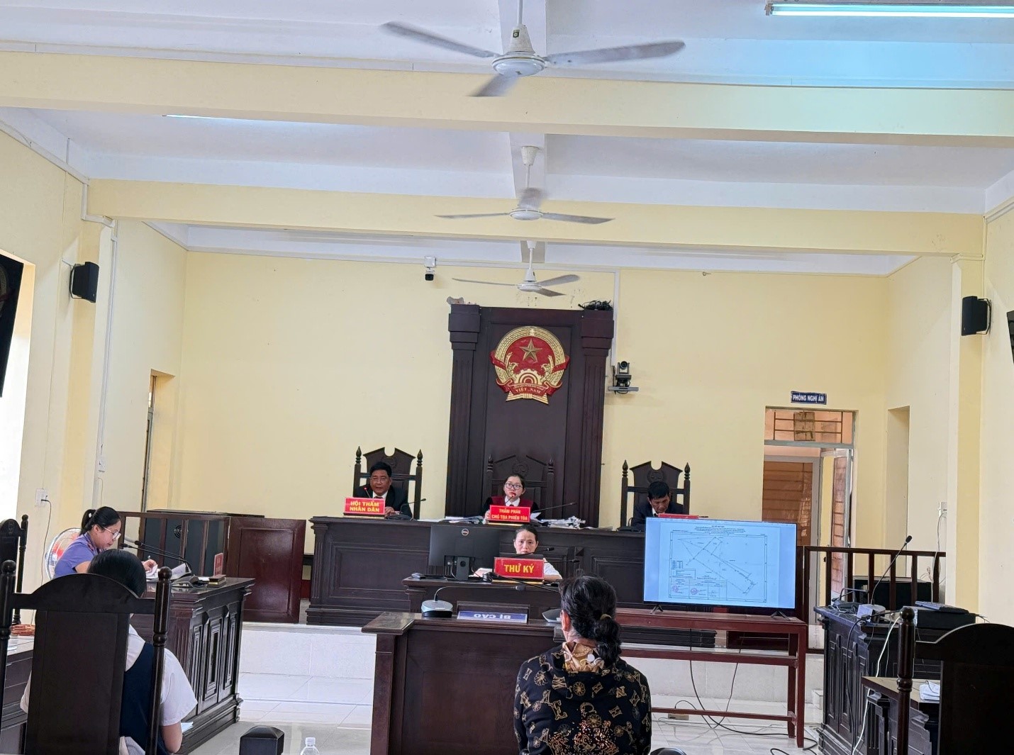 VKSND Khu vực 11 Đồng Tháp đẩy mạnh ứng dụng công nghệ thông tin