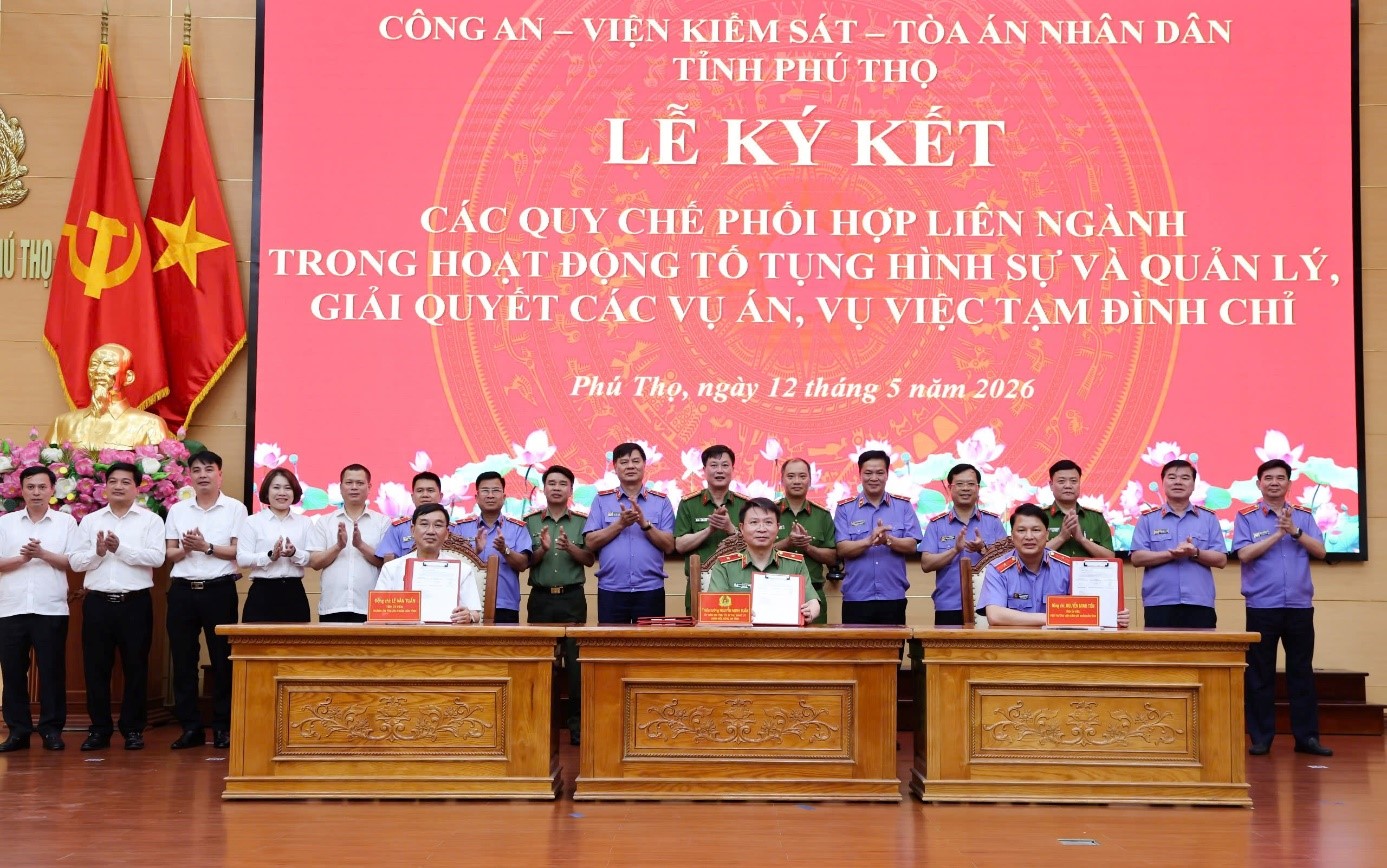 Ký kết các quy chế phối hợp liên ngành trong hoạt động tố tụng hình sự