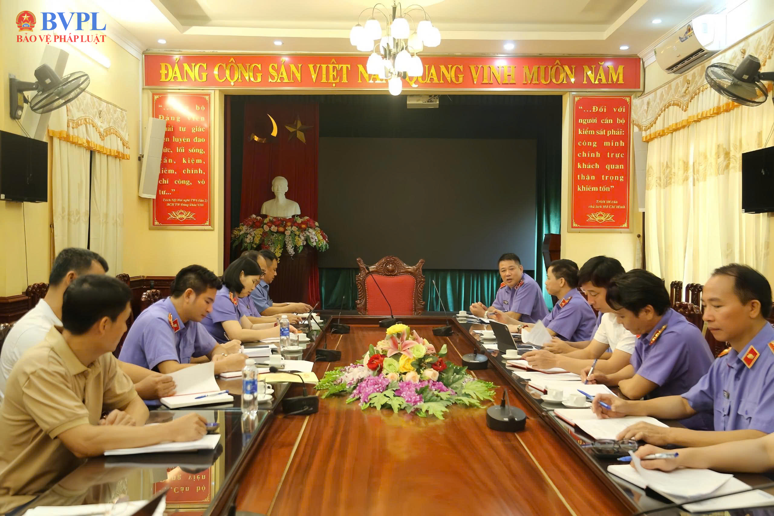 Họp bàn kế hoạch và khảo sát địa điểm tổ chức Hội thao ngành KSND - Cúp Báo Bảo vệ pháp luật lần thứ XIV, năm 2026
