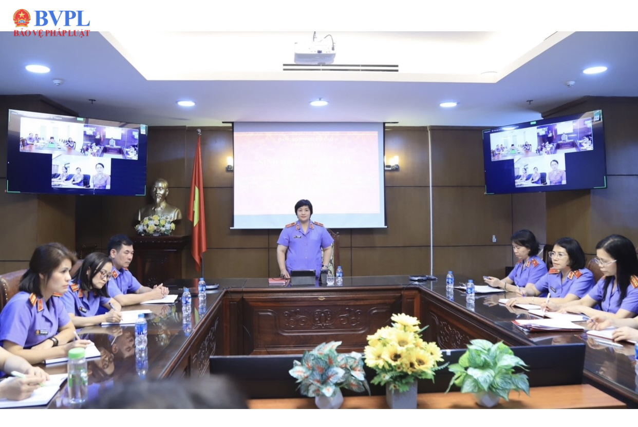 Chi bộ Vụ 12 nâng cao chất lượng tham mưu xây dựng báo cáo bảo đảm chính xác, trung thực, khách quan, kịp thời