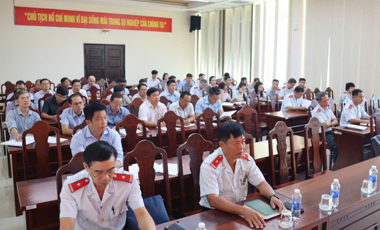 Công bố quyết định thanh tra việc cấp giấy chứng nhận quyền sử dụng đất tại 9 xã ở Đắk Lắk