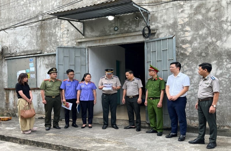 VKSND khu vực 8, tỉnh Hưng Yên Kiểm sát việc cưỡng chế, kê biên xử lý tài sản thi hành án dân sự