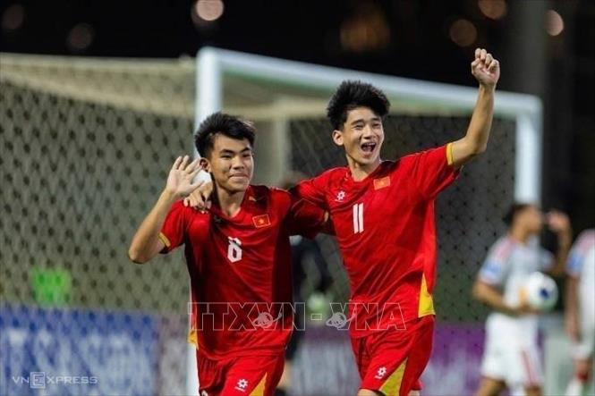 HLV Roland “Chiếc vé đi tiếp và suất dự World Cup là thành quả xứng đáng”