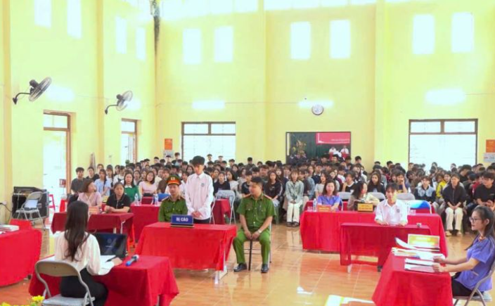 VKSND khu vực 2, tỉnh Lạng Sơn phối hợp tổ chức phiên tòa giả định phổ biến, giáo dục pháp luật