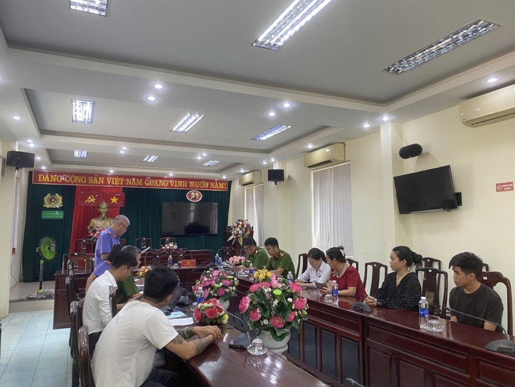 VKSND Khu vực 4, tỉnh Đồng Nai tham gia phiên họp xét áp dụng biện pháp chuyển hướng