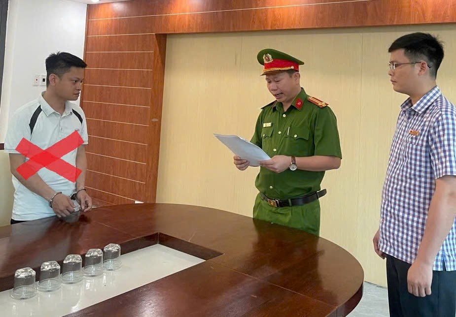 Khởi tố nguyên cán bộ Ban Giải phóng mặt bằng về hành vi lừa đảo