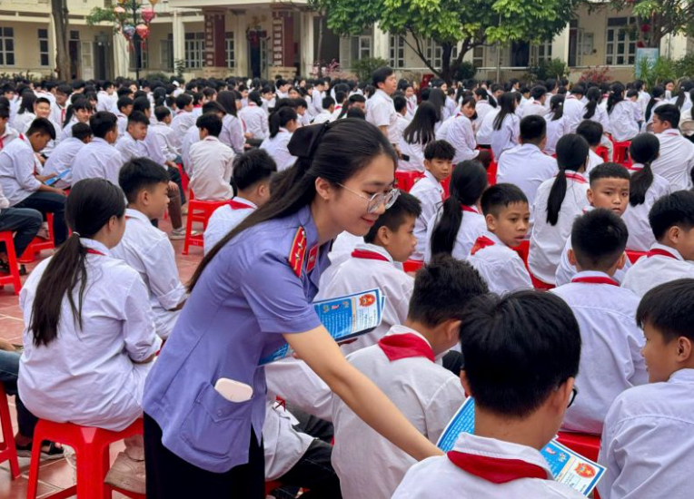 Tuổi trẻ VKSND khu vực 5, tỉnh Lạng Sơn phát huy tinh thần xung kích trong tuyên truyền pháp luật