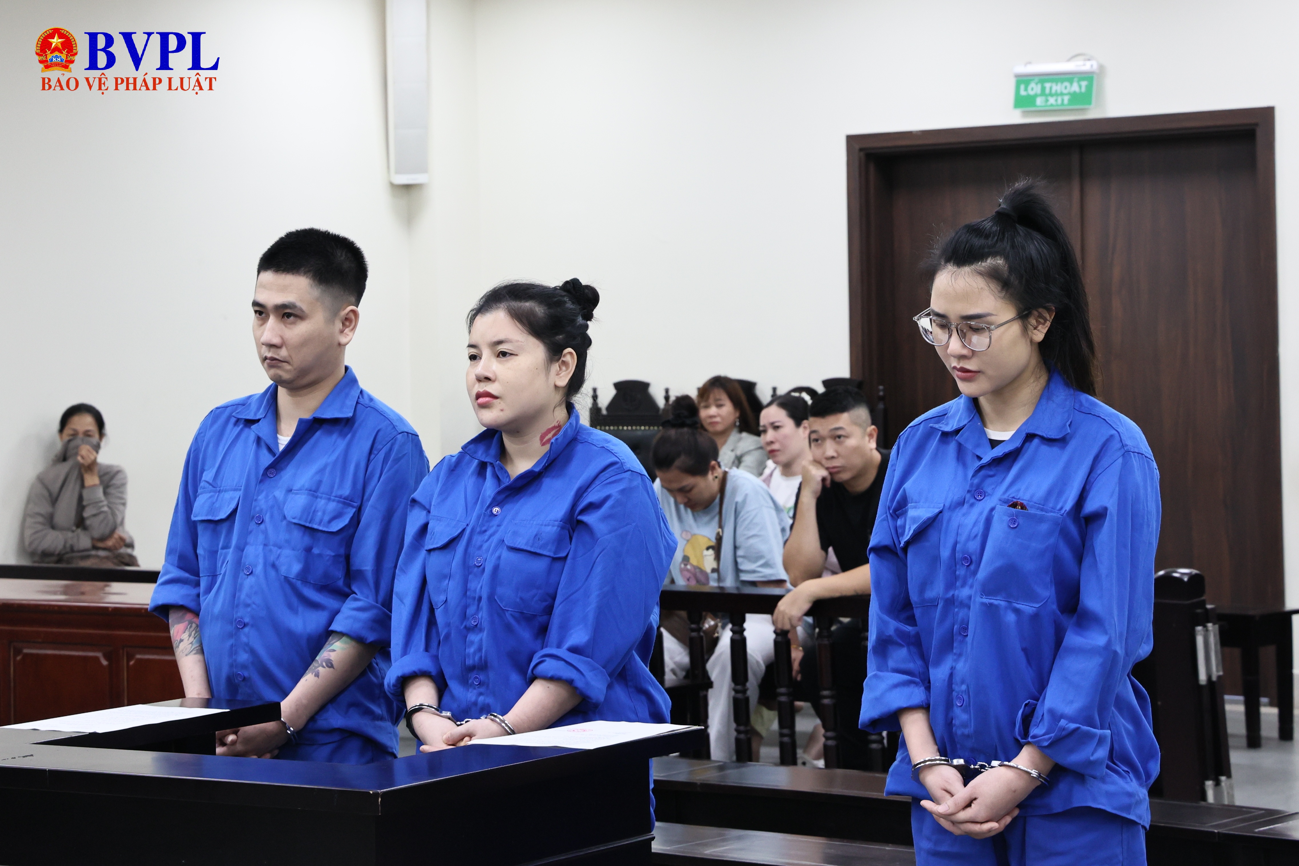 42 năm tù cho 3 kẻ lừa đảo “chạy án” chiếm đoạt hơn 11,7 tỉ đồng