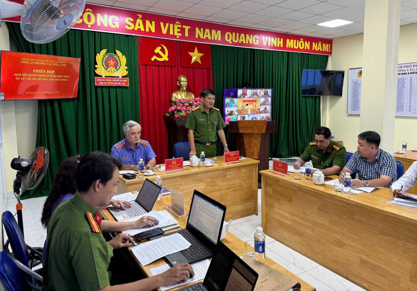 VKSND Khu vực 1, TP Hồ Chí Minh họp xử lý chuyển hướng người chưa thành niên phạm tội