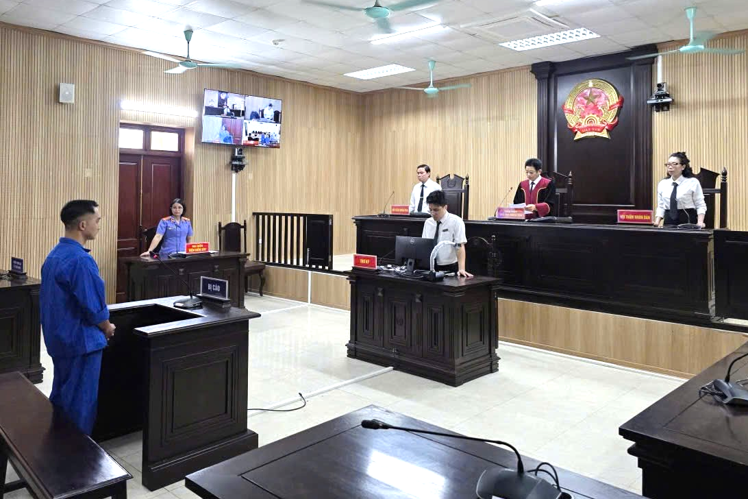 VKSND khu vực 7, tỉnh Ninh Bình phối hợp tổ chức phiên tòa trực tuyến