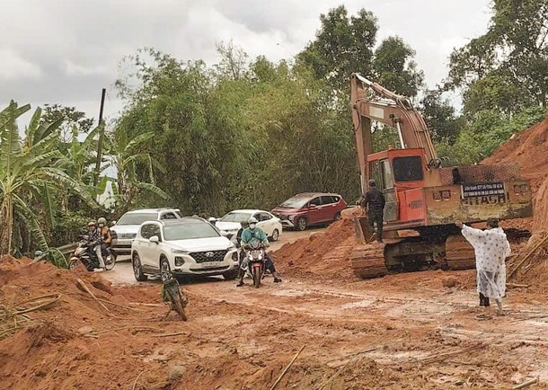 Mưa lớn, cấm phương tiện lưu thông qua đèo Gia Bắc, Lâm Đồng từ 5h sáng 20 5