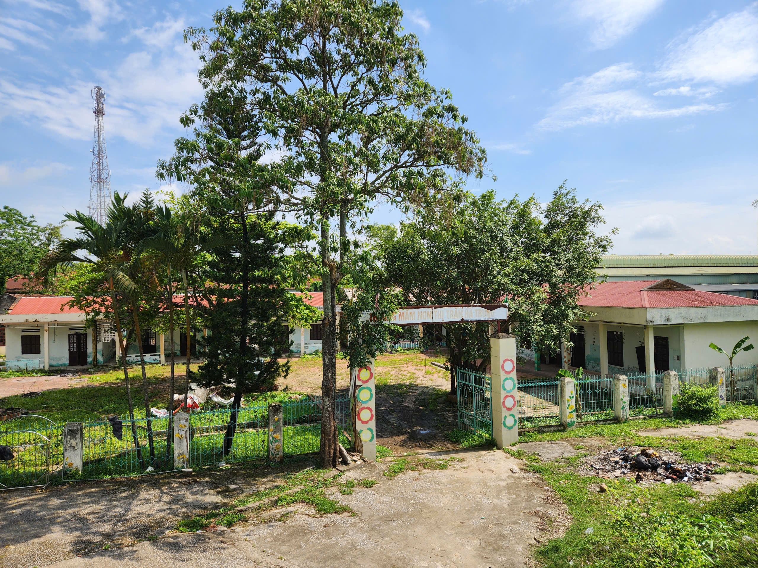 Thanh Hóa chuyển giao hàng loạt cơ sở nhà, đất cho các xã, phường quản lý