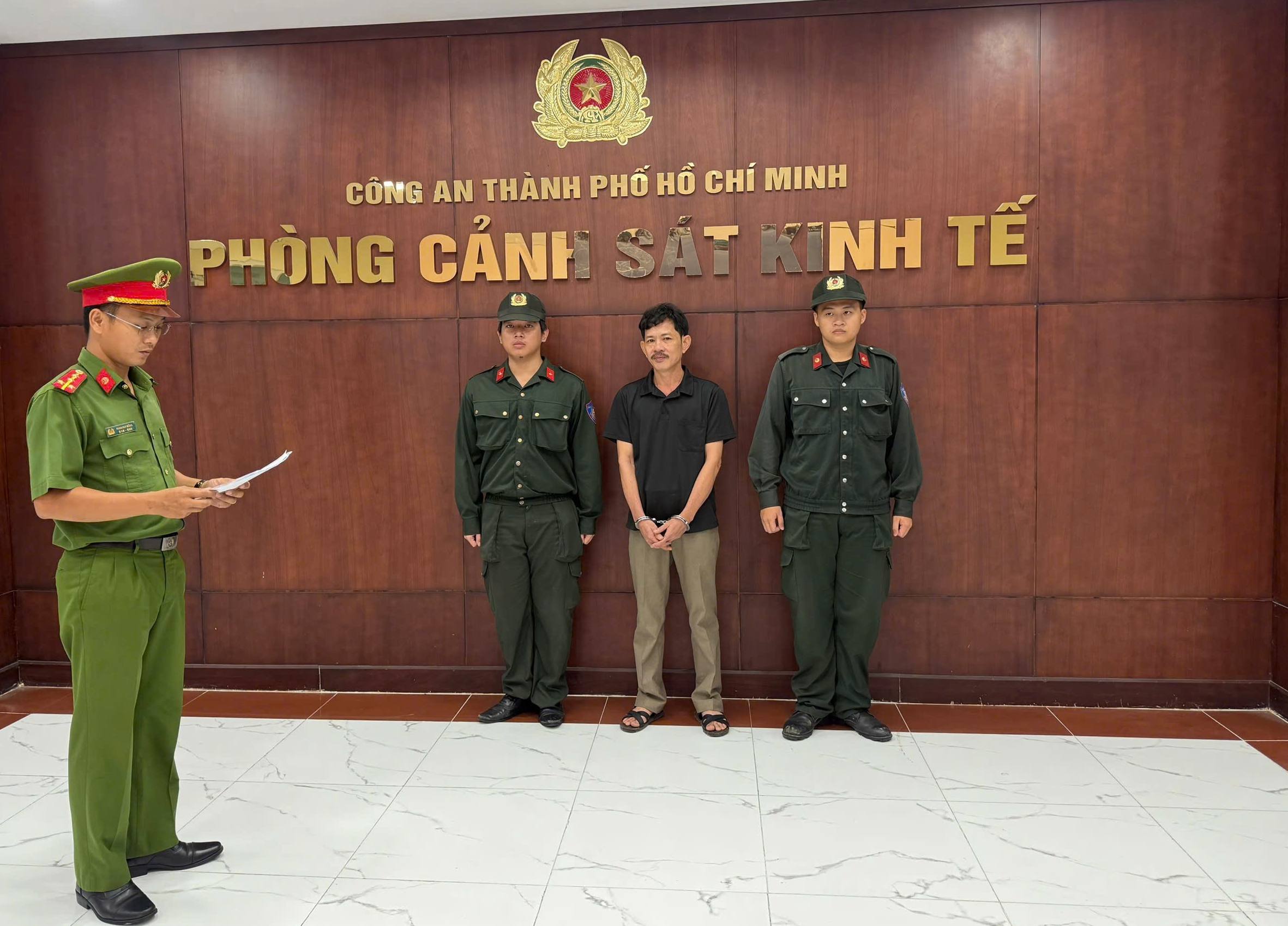 Phê chuẩn khởi tố, bắt tạm giam Giám đốc Công ty Cửu Long lừa đảo 22 tỉ đồng