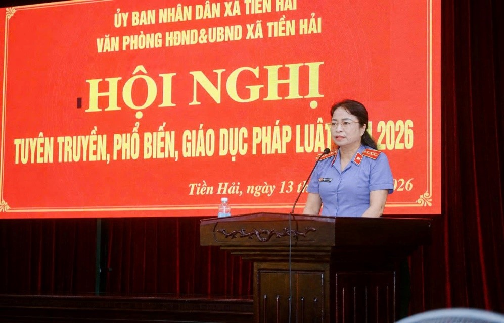 VKSND khu vực 6, tỉnh Hưng Yên phối hợp tuyên truyền pháp luật tại xã Tiền Hải