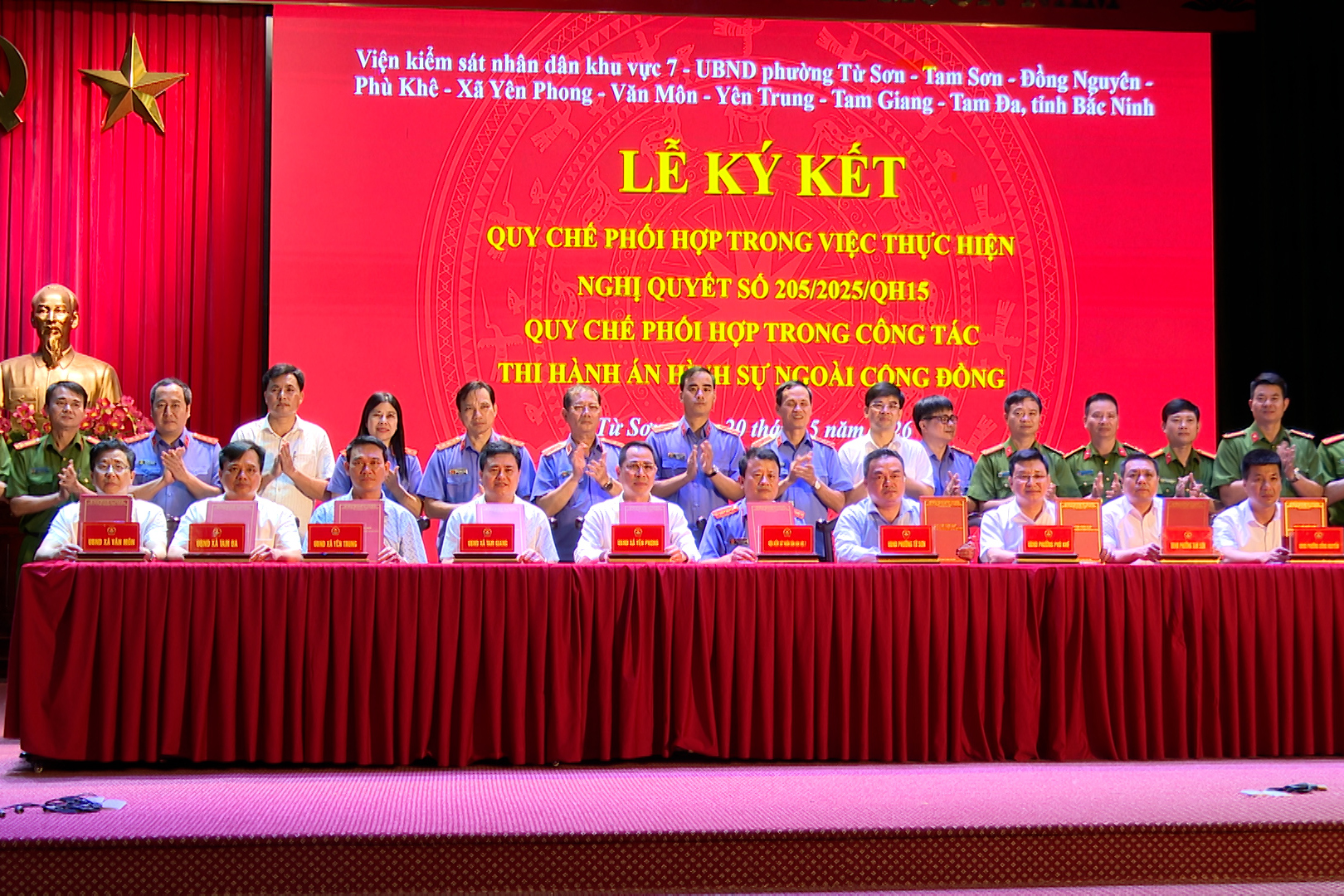 VKSND khu vực 7, tỉnh Bắc Ninh ký Quy chế phối hợp với 9 xã, phường trên địa bàn