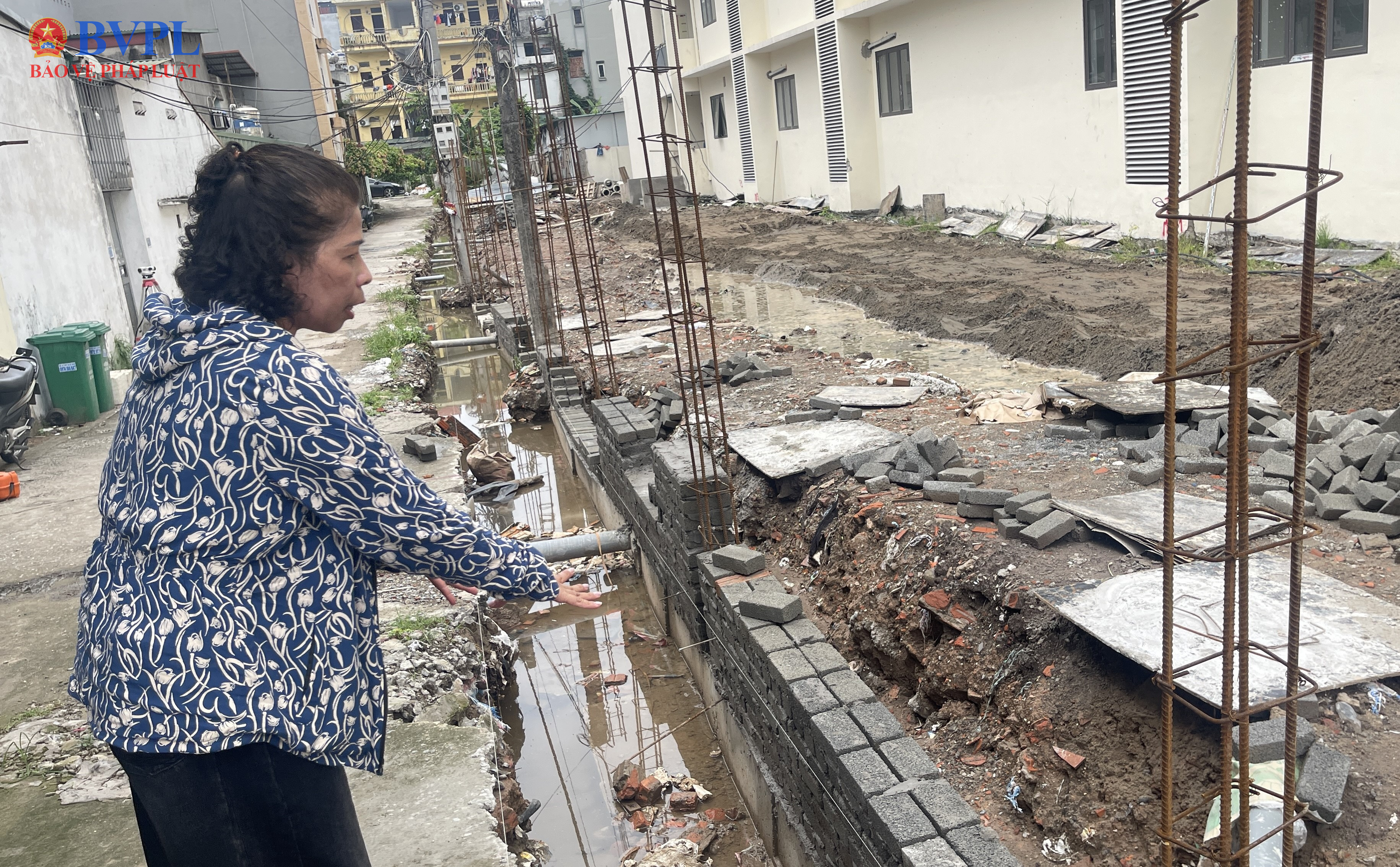 Dân kêu trời vì dự án thi công bịt đường nước thải sinh hoạt, lợi ích công bị xâm phạm nghiêm trọng