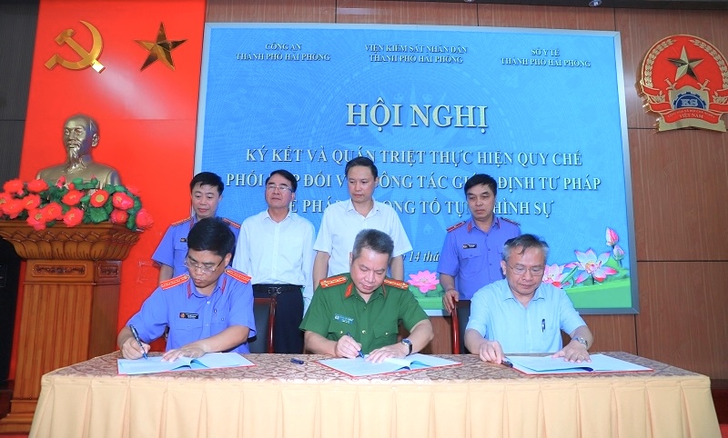 VKSND tối cao lựa chọn người có đủ tiêu chuẩn đề nghị bổ nhiệm giám định viên tư pháp