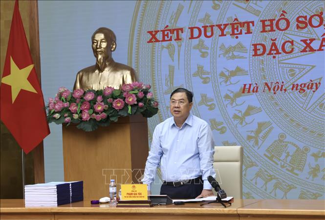 Đánh giá công khai, minh bạch, thận trọng từng trường hợp đề nghị đặc xá
