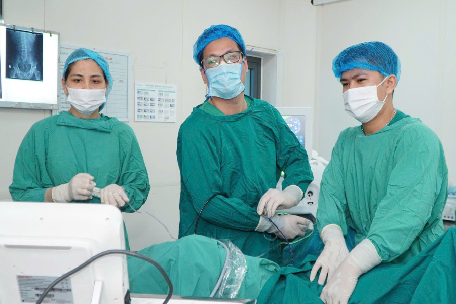 Phẫu thuật thành công ca viêm ruột thừa “ngược vị trí”