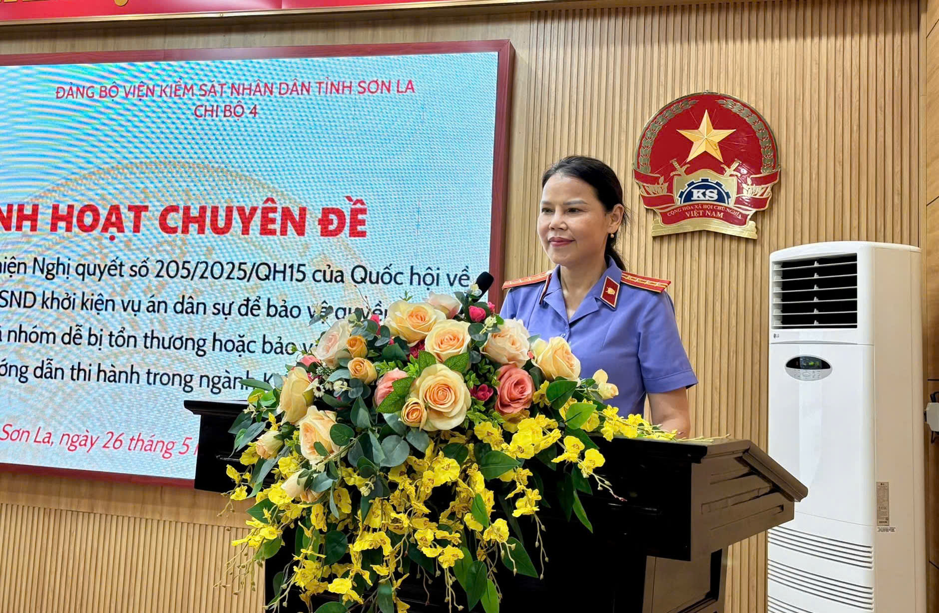 Sinh hoạt chuyên đề về triển khai thực hiện Nghị quyết số 205 của Quốc hội