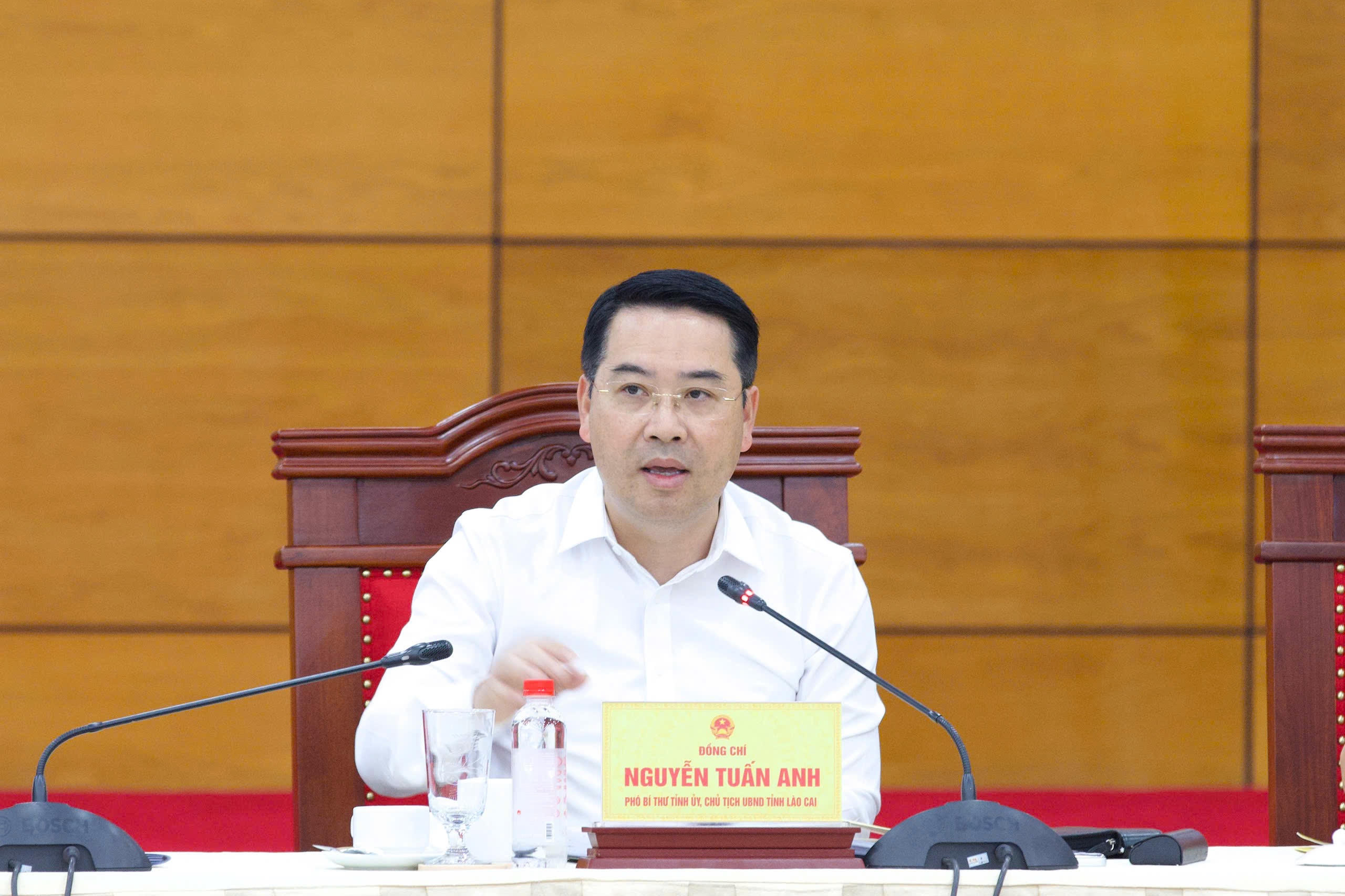 Lào Cai tổ chức hội nghị gỡ khó cho doanh nghiệp, nhà đầu tư lĩnh vực công nghiệp và khai khoáng