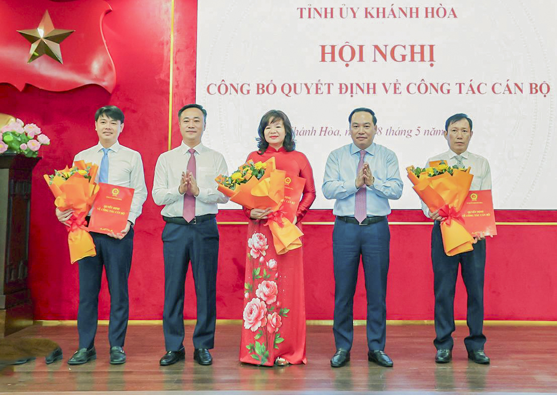 Khánh Hòa điều động, bổ nhiệm loạt cán bộ lãnh đạo, quản lý