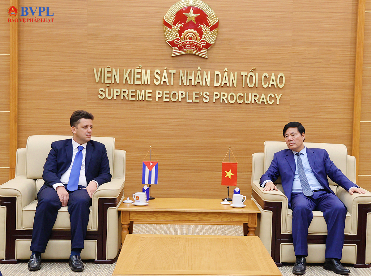 Lãnh đạo VKSND tối cao tiếp Phó Đại sứ Cuba tại Việt Nam