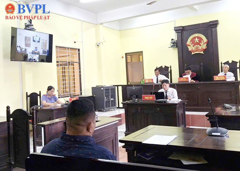 VKSND Khu vực 14, TP Cần Thơ nâng cao hiệu quả kiểm sát các phiên tòa trực tuyến