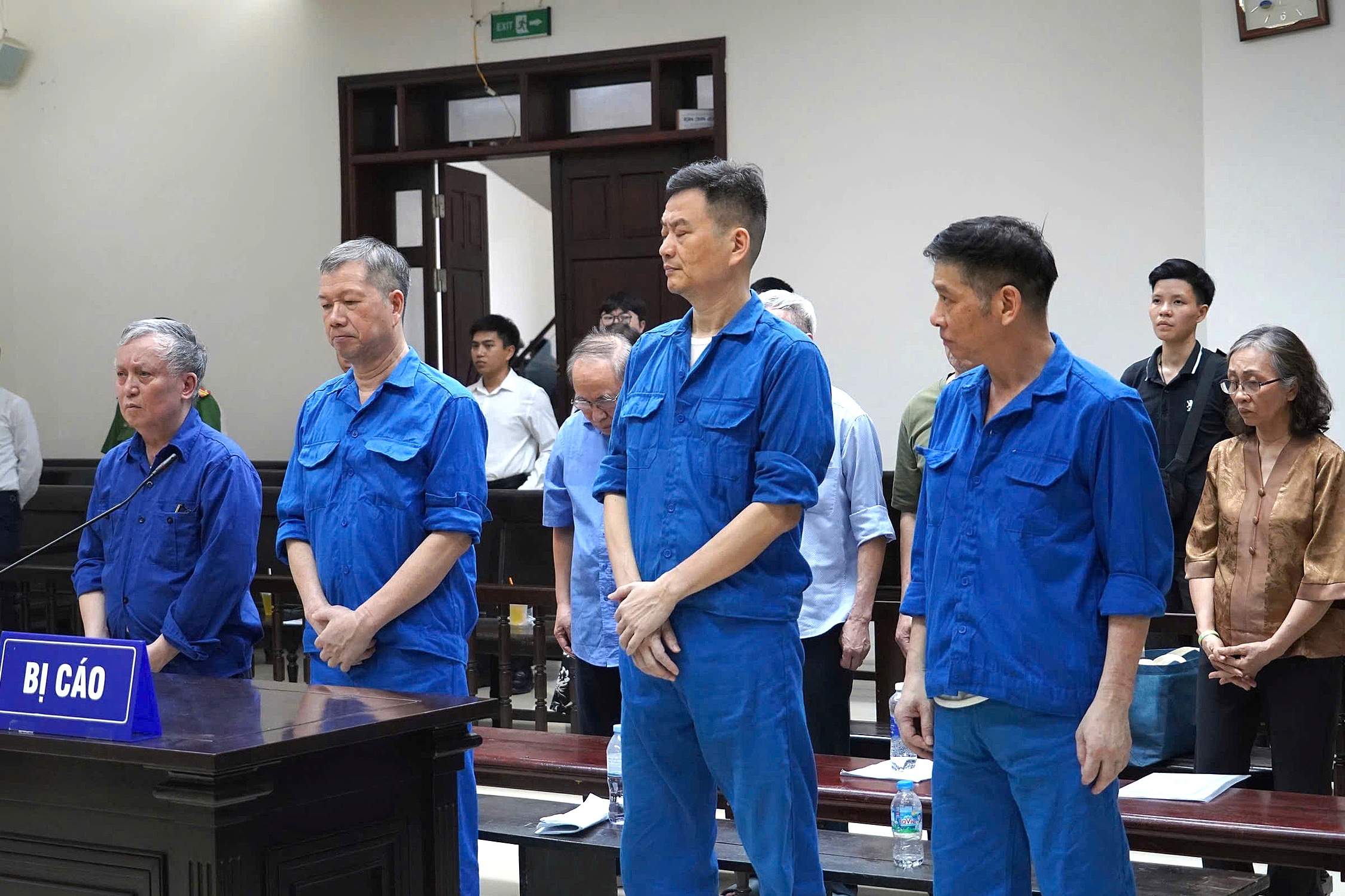 Giảm nhẹ hình phạt cho nhiều cựu lãnh đạo VICEM gây thất thoát hơn 380 tỉ đồng
